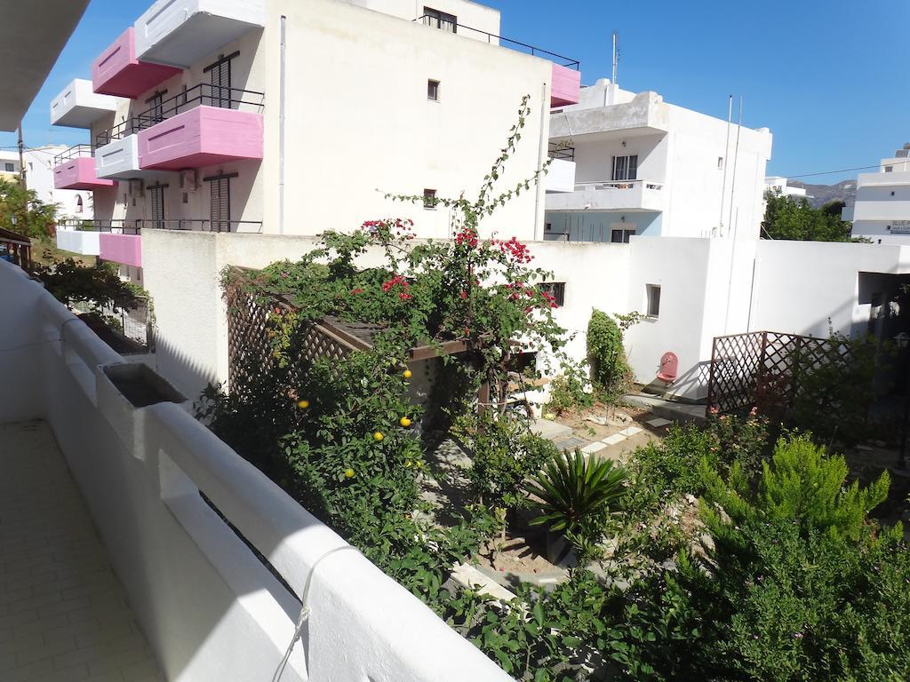 Amfi Apartments Kardamena  エクステリア 写真
