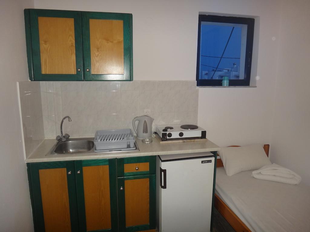 Amfi Apartments Kardamena  エクステリア 写真