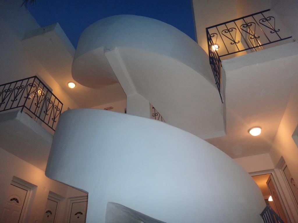 Amfi Apartments Kardamena  エクステリア 写真