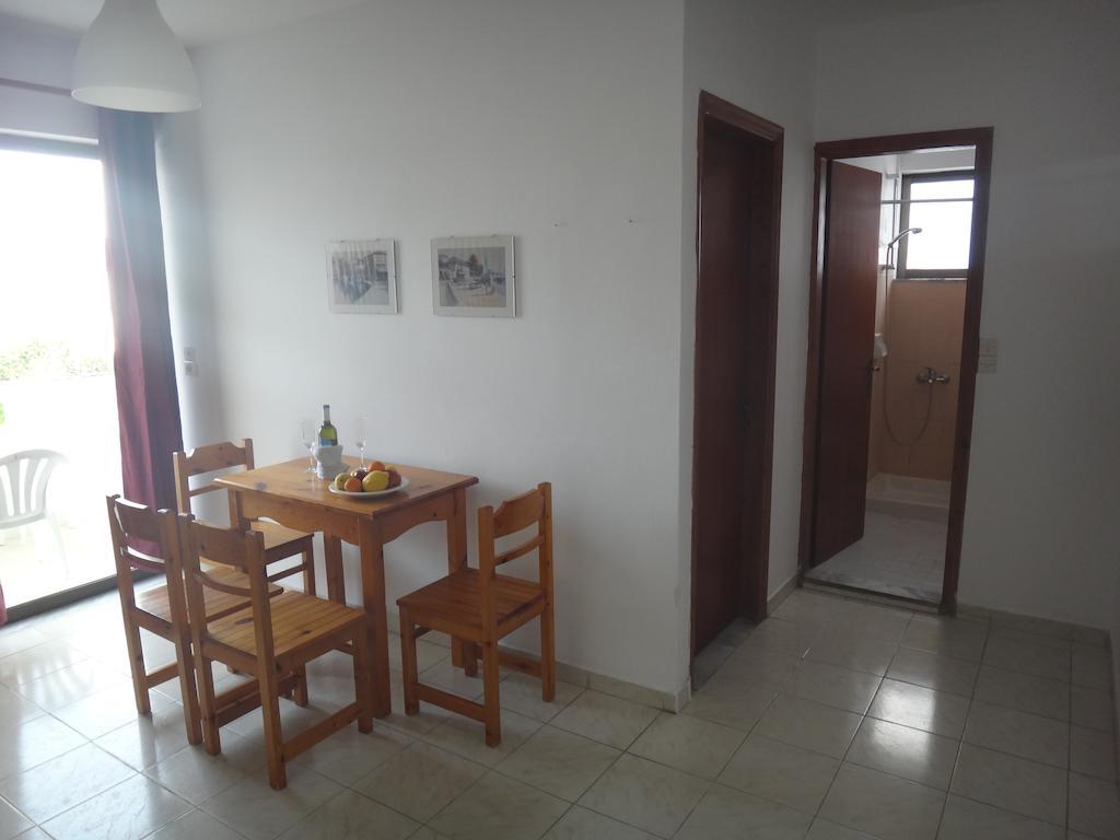 Amfi Apartments Kardamena  エクステリア 写真
