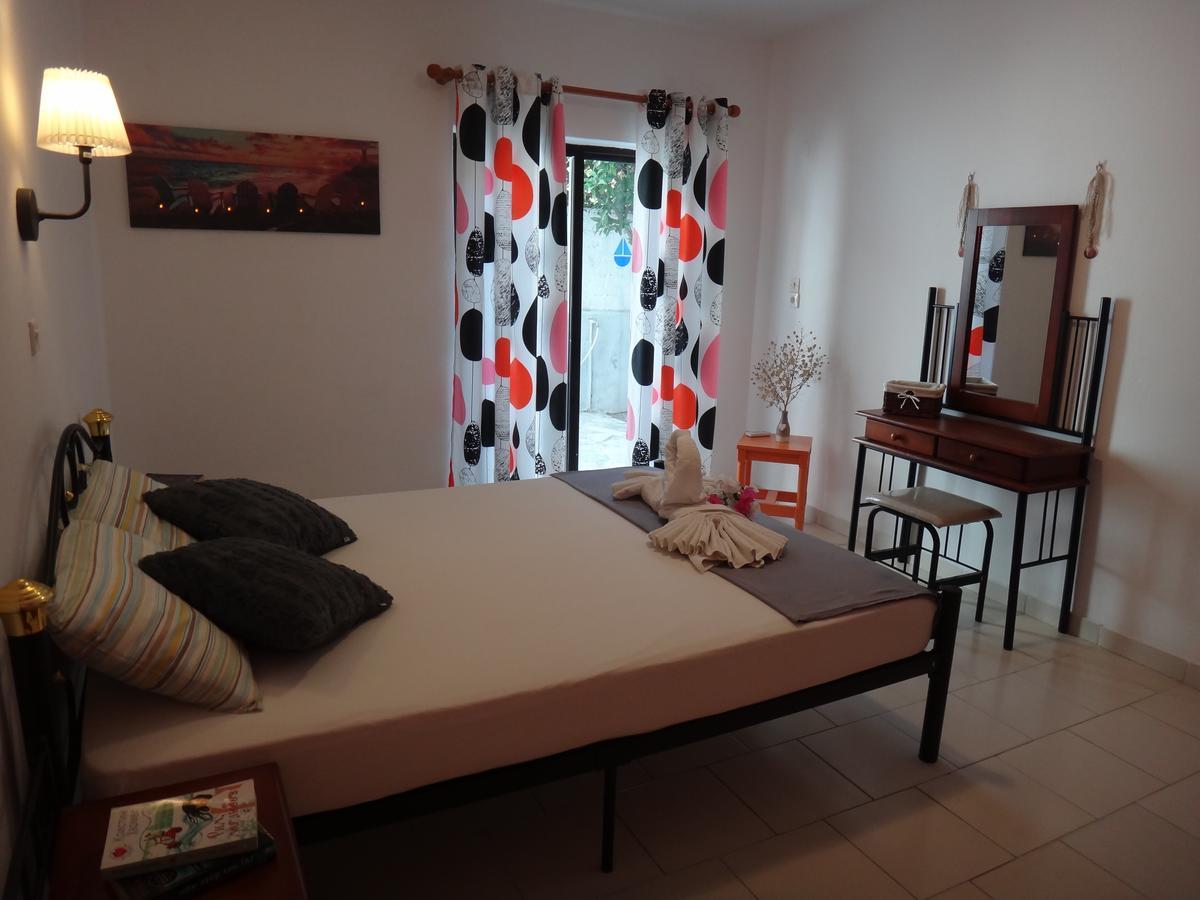 Amfi Apartments Kardamena  エクステリア 写真